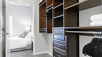 9 On Canal By  Landing