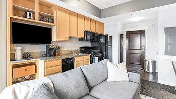 9 On Canal By  Landing