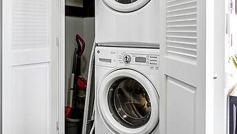 9 On Canal By  Landing