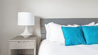 Mission Hill By  Landing