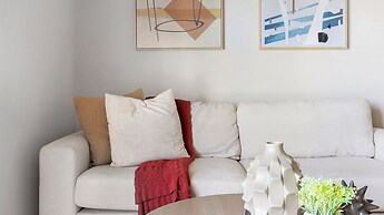 Mission Hill By  Landing