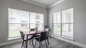 Residences At River Park West By  Landing