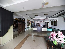 OYO 91006 KTC Studio Apartment By MY Gunung