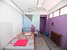 OYO 91005 MY Gunung Budget Hotel