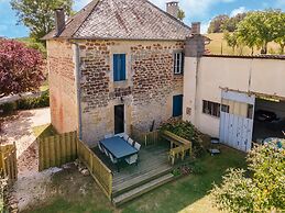Holiday Home With Pool in Coubjours