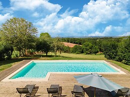 Holiday Home With Pool in Coubjours