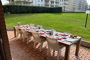 Westhinder 200m From Sea