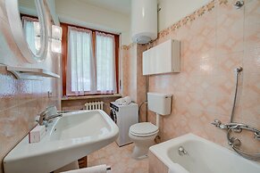 Asteria 29 Skiing Nearby