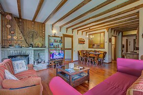 Asteria 29 Skiing Nearby