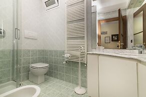 La Casetta Sull Albero 900m From the sea