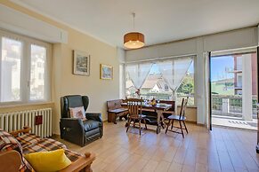 Il Giardino Di Dante Stresa Center