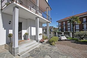 Il Giardino Di Dante Stresa Center