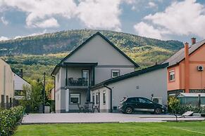 Peace Apartment 4 in Badacsonytomaj