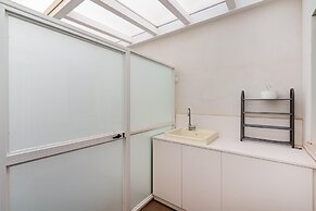 Marina Apartment 100m From Sea