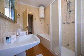 Margherita Near Lake-child Friendly