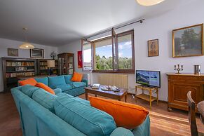 Bardolino Garden Pool Tennis on the Lake