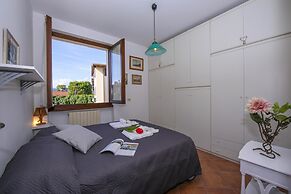 Bardolino Garden Pool Tennis on the Lake