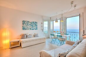 La Casa Al Sole Sea View 400mt From Sea