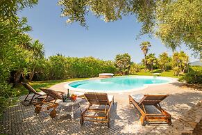 Dimora Patrizia With Pool