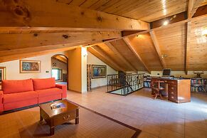 Dimora Patrizia With Pool