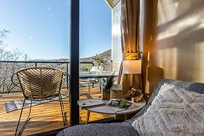 Reindeer Cabin With A Panoramic View