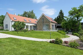 Villa Nana With Whirlpool