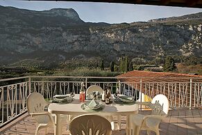 Albatros in Dro With 2 Bedrooms and 1 Bathrooms