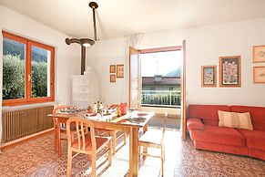 Albatros in Dro With 2 Bedrooms and 1 Bathrooms