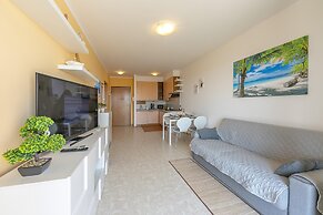 Kristall Lago Pool View