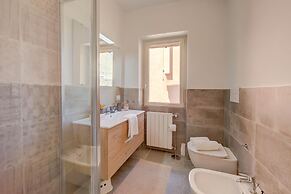 Henry-historic Center 300mt From Lake