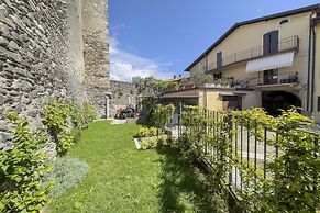 Henry-historic Center 300mt From Lake