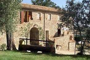 Casale Montemoro With Pool