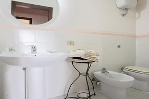 Casale Montemoro With Pool