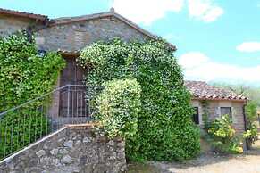 Casale Montemoro With Pool