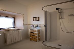 Casale Montemoro With Pool