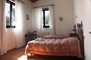 Casale Montemoro With Pool