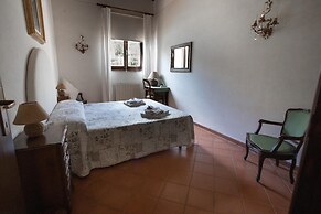 Casale Montemoro With Pool