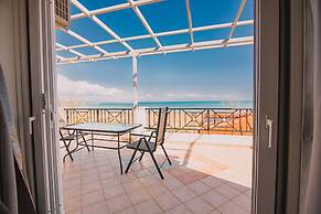 Villa Olga Sea Front Katakolo