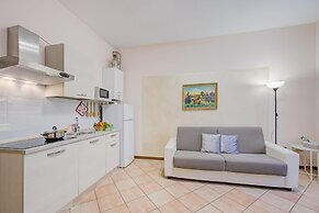 Berny 150m From Lake