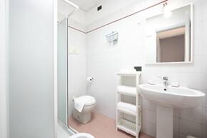 Berny 150m From Lake