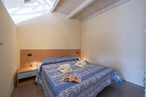 Blue Apartment Desenzano With Wifi