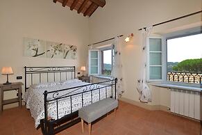 Ginepro Grillo in Camaiore