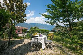 Casa Francesca Garden And View