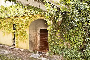 Casa Alla Grotta in Riva del Garda