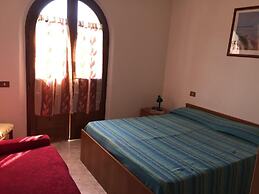 Casa Tirrena 600m From sea