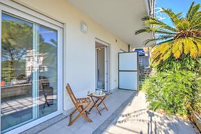 Beachy Vibes- 900m From the Beach