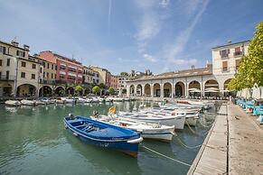 Casa Kristall Lago in Desenzano del Garda