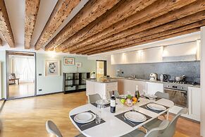 Beautiful Flat In The Historic Center