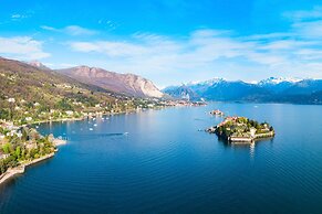 Lago Magico Pied Dans L Eau