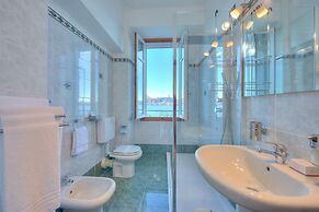 Lago Magico Pied Dans L Eau